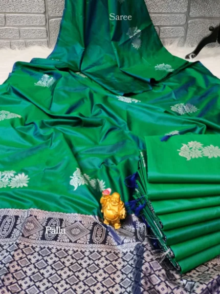 Soft Silk Buttas Weaving Sarees